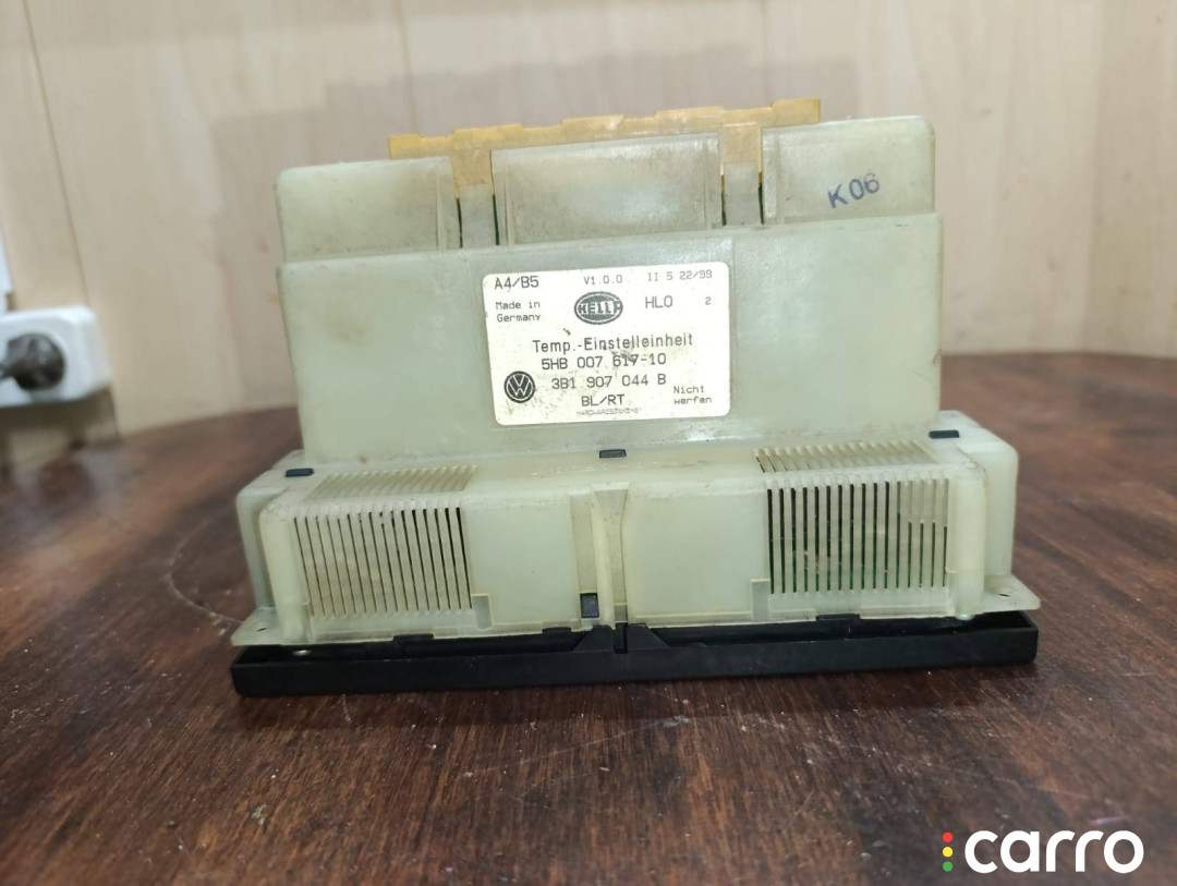 3B1907044B, 5HB00761710 Блок управления печки/климат-контроля Volkswagen Passat B5 1997г. - фото №4