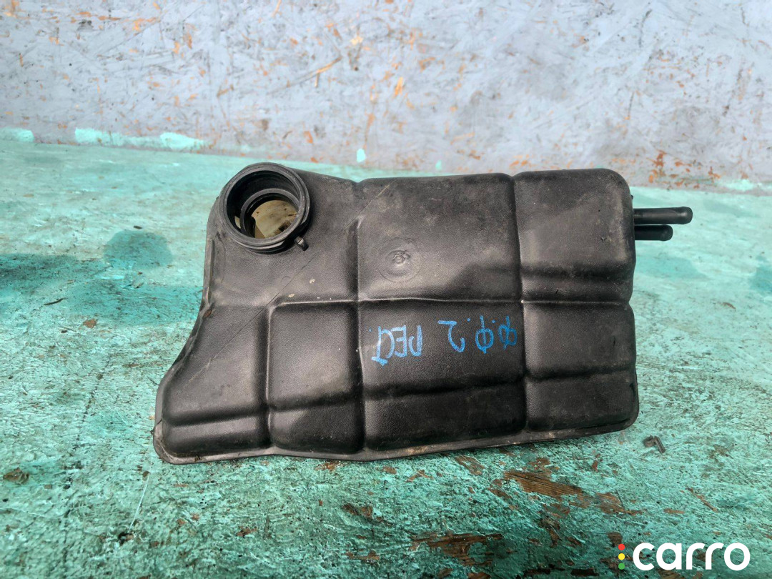 Бачок расширительный Ford Focus 2 2008г. - фото №2