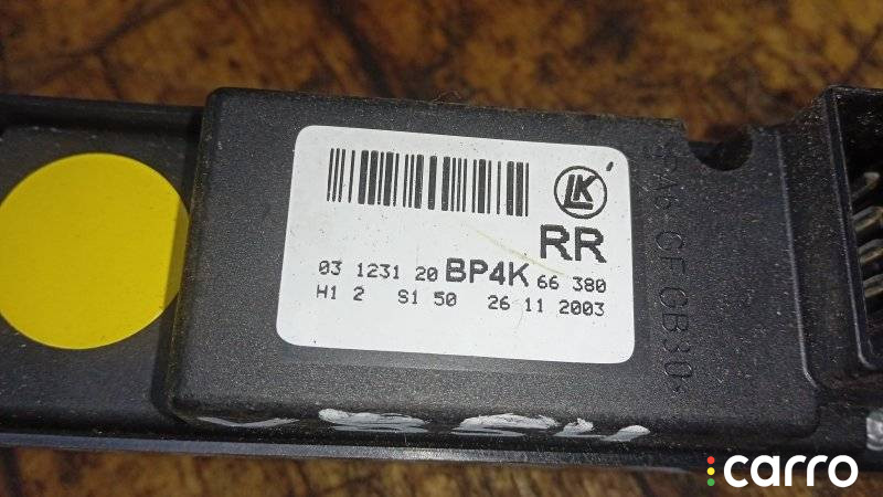 кнопка стеклоподъемника двери Mazda 3 1 поколение 2006г. - фото №3