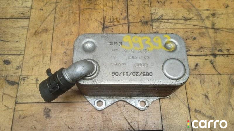 06D117021C радиатор охлаждения масляный (двигателя) Audi A4 B6 2006г. - фото №1