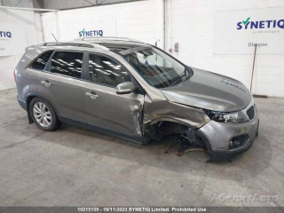 Kia Sorento 1 поколение [рестайлинг] 2010г. 2.2 л. - фото №2