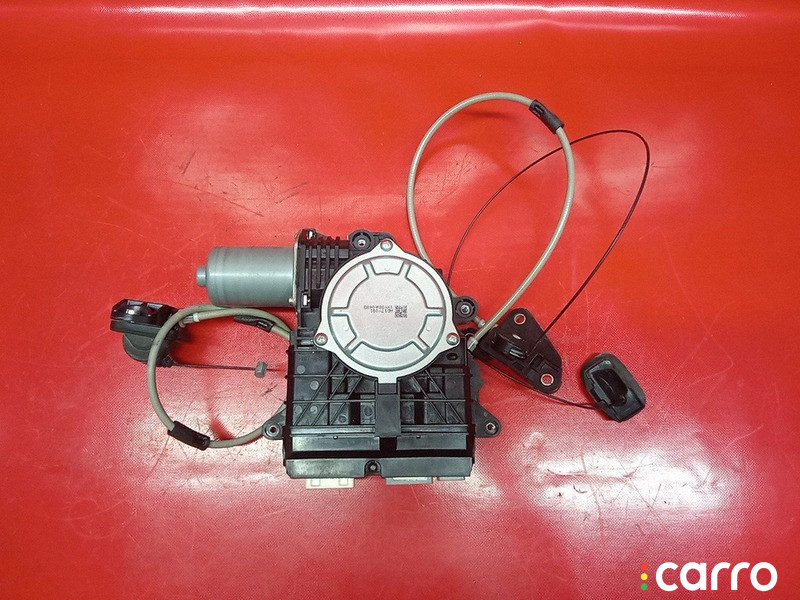 AD17-001 ДОВОДЧИК ДВЕРИ Honda Stepwgn - фото №1