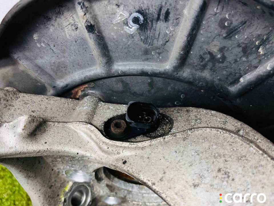 кулак левый Volkswagen Passat B6 2008г. - фото №6