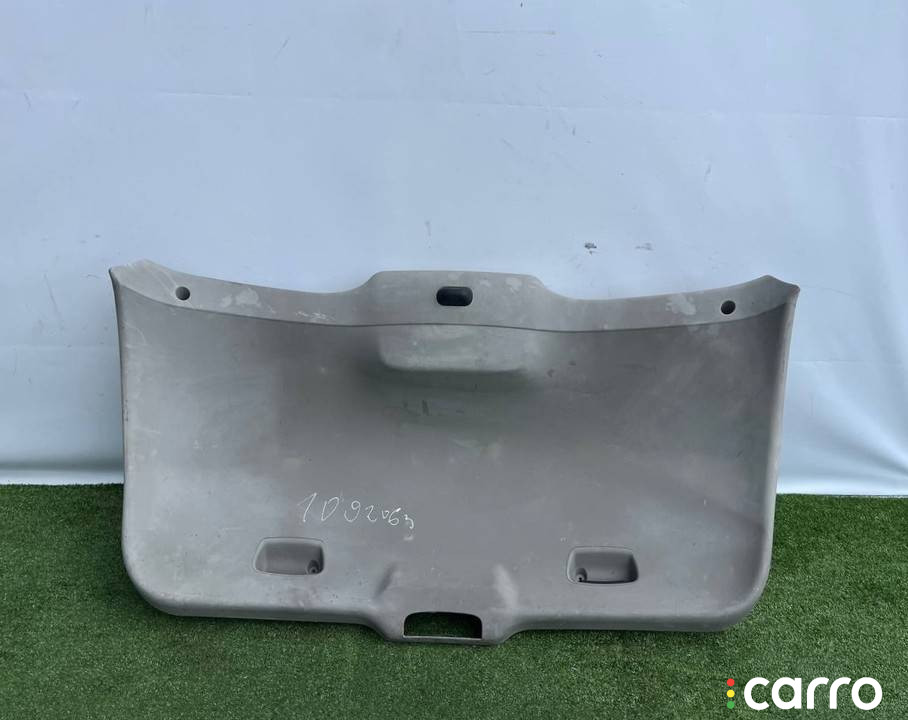 8200084296 обшивка крышки багажника Renault Scenic 2 поколение 2003г. - фото №1