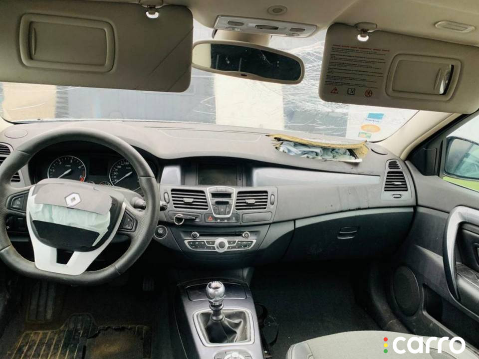 909000001R обшивка крышки багажника Renault Laguna 3 поколение 2010г. - фото №9