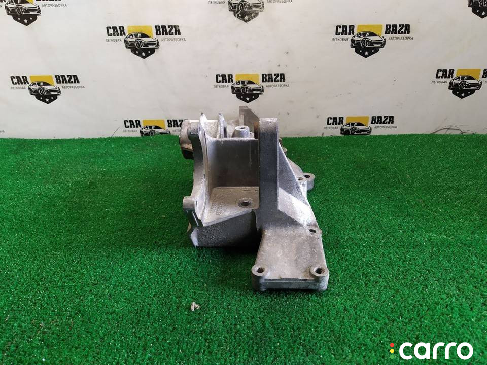 06B903143F кронштейн генератора Volkswagen Passat B5 1998г. - фото №3