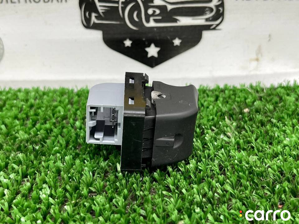 4G0959855A кнопка стеклоподъемника двери задней левой Audi A1 8X 2014г. - фото №6