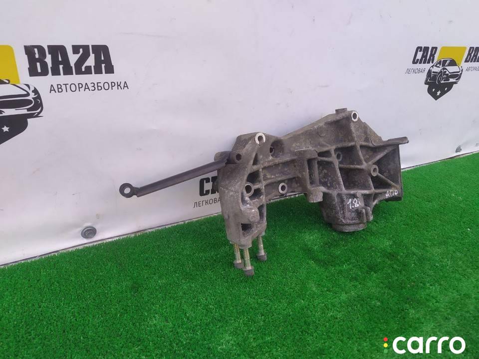 058145523B кронштейн генератора Audi A4 B5 1997г. - фото №7