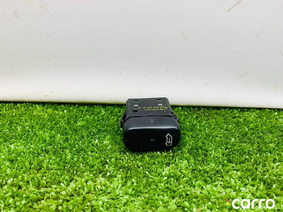 0065452107 кнопка центрального замка Mercedes-Benz Vito W638 2001г. - фото №1