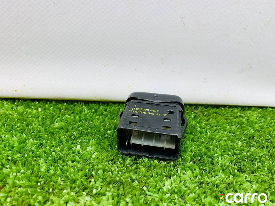 0065452107 кнопка центрального замка Mercedes-Benz Vito W638 2001г. - фото №4