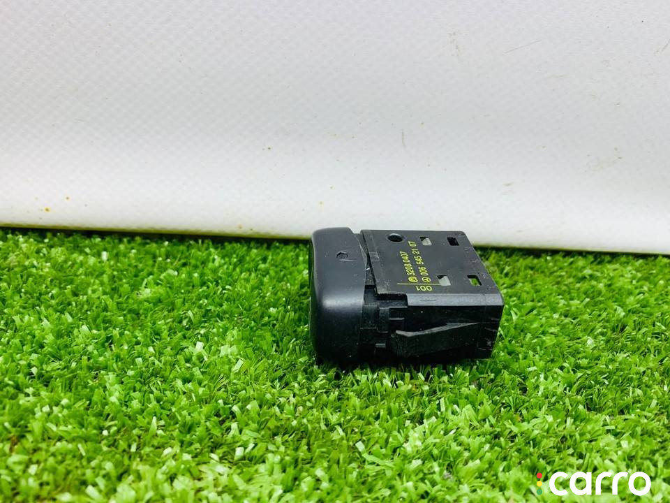 0065452107 кнопка центрального замка Mercedes-Benz Vito W638 2001г. - фото №6