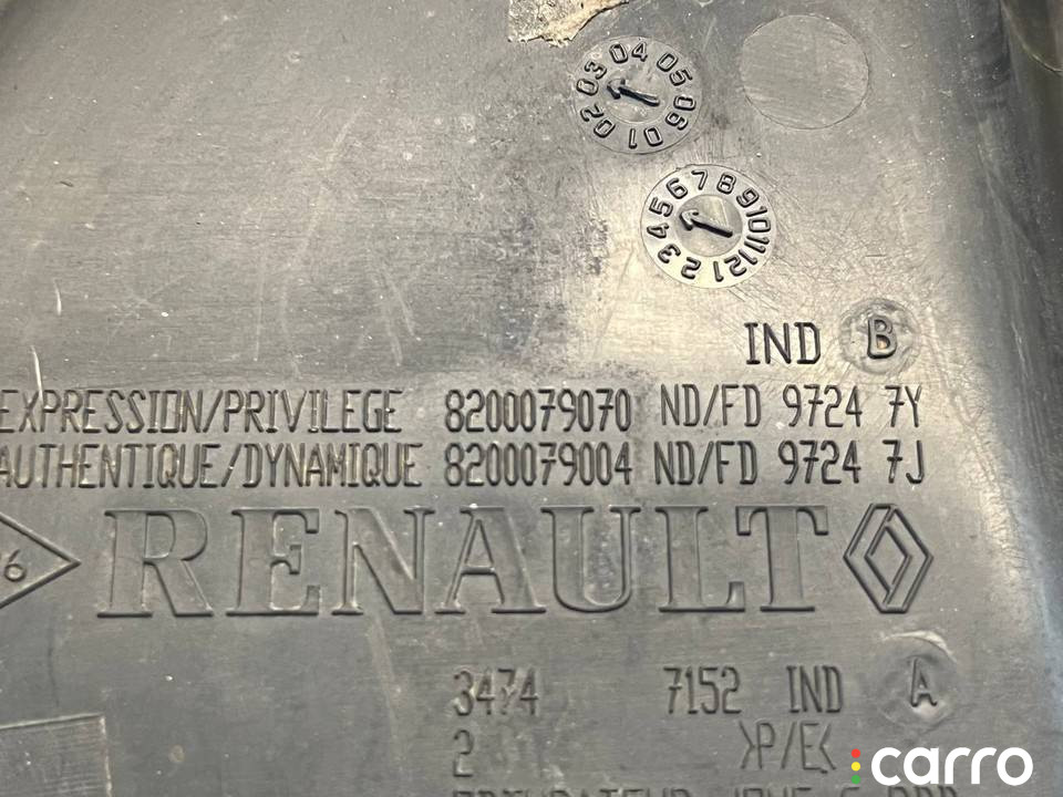 8200079070 декоративная накладка торпедо Renault Megane 2 поколение 2003г. - фото №9