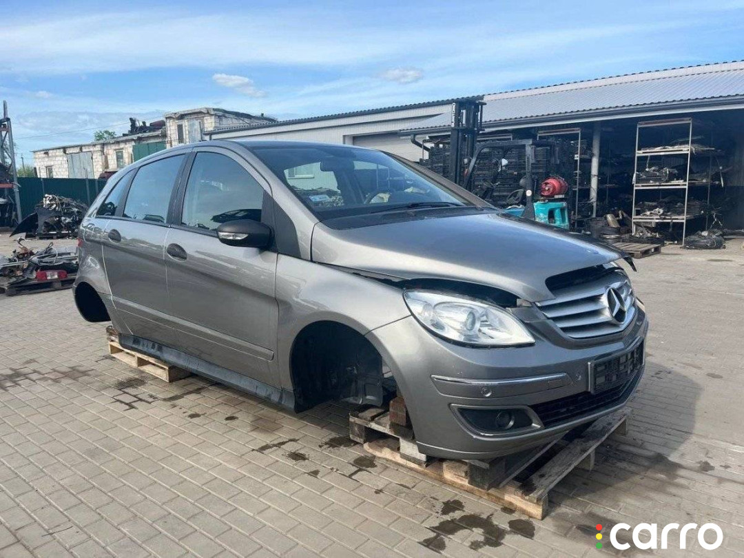 A1696800074 накладка внутренняя на порог передняя правая Mercedes-Benz B W245 2005г. - фото №10