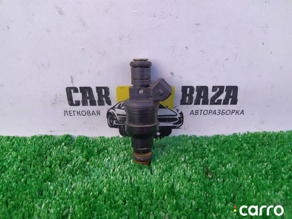 058133551A форсунка топливная Audi A4 B5 1997г. - фото №1