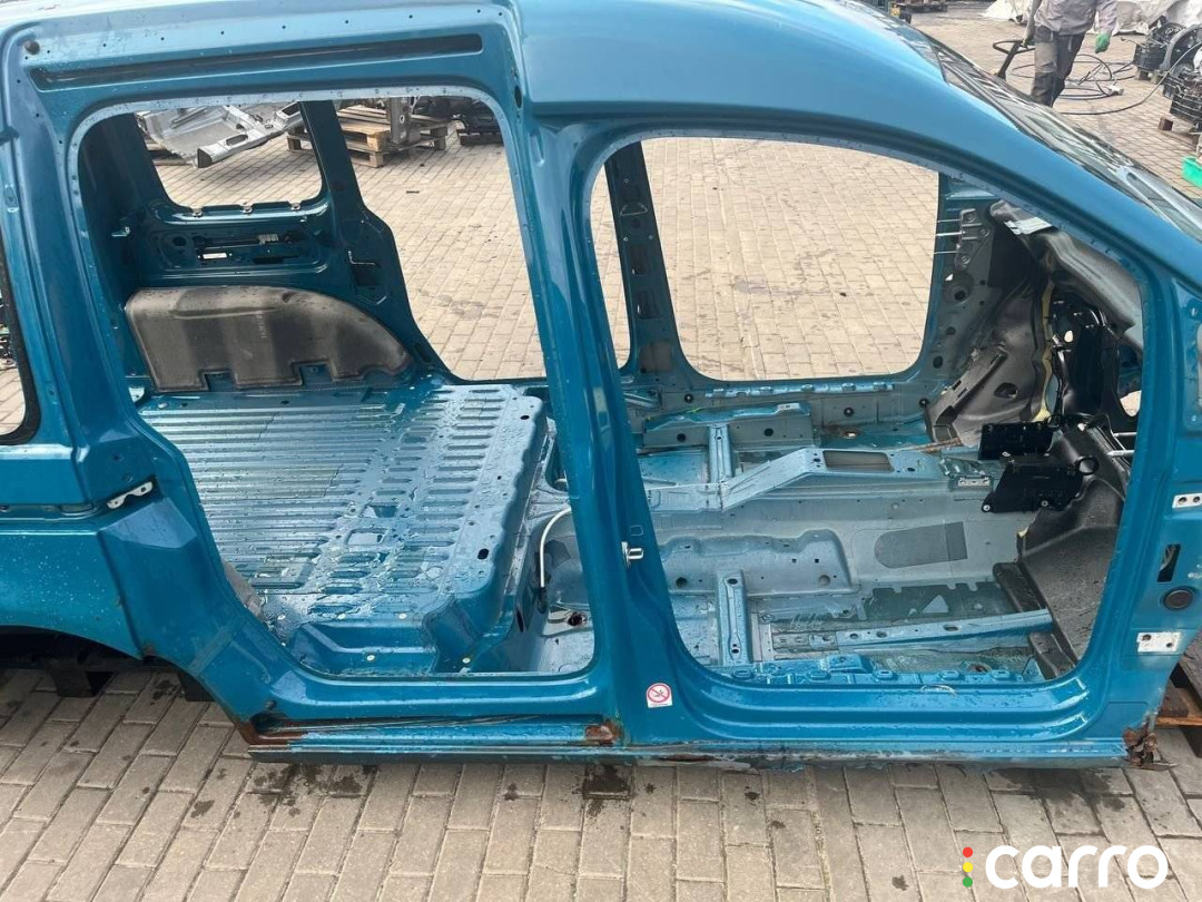 стойка кузова центральная правая Volkswagen Caddy 3 поколение 2005г. - фото №2