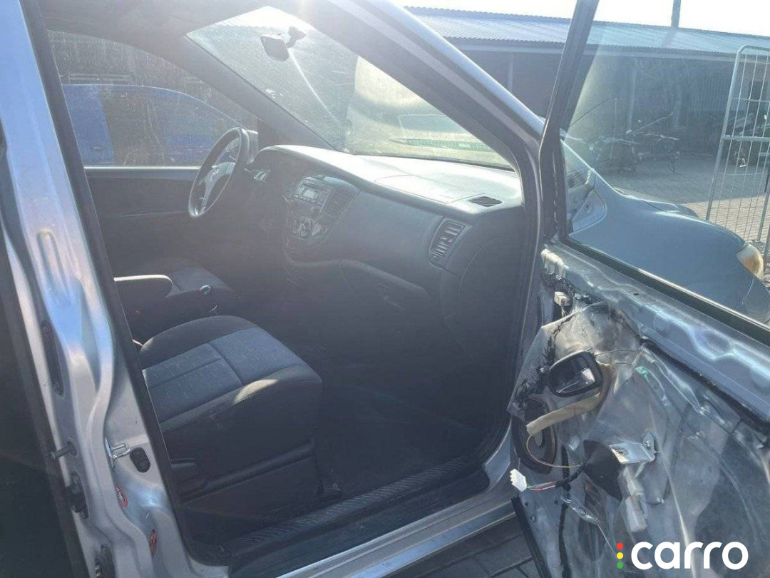05Y3D4 блок управления стеклоподъемниками Mazda MPV 2 поколение 2003г. - фото №18