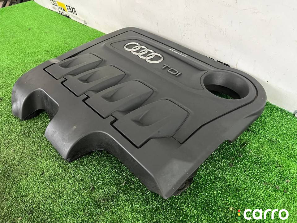 03L103925S декоративная крышка двигателя Audi Q3 8U 2014г. - фото №4