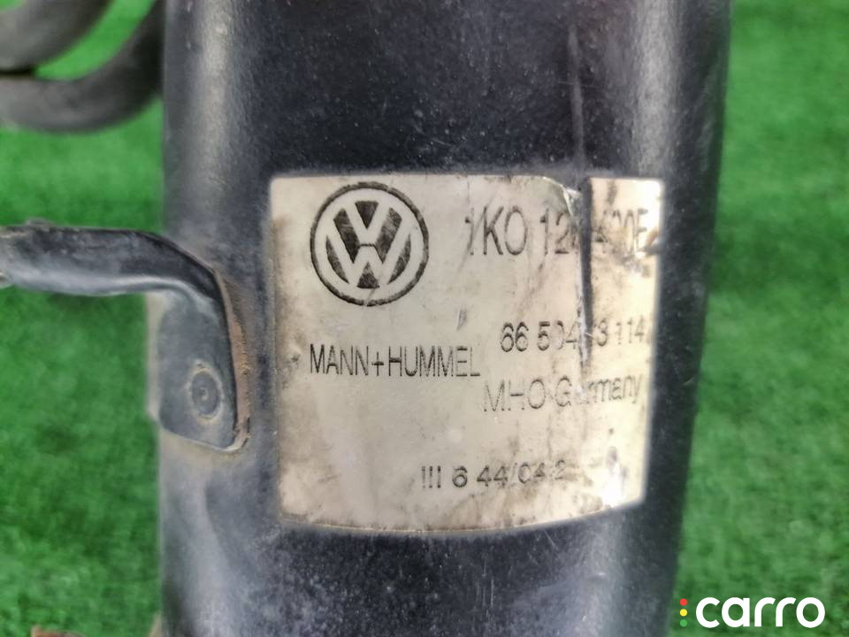 1K0127400E корпус топливного фильтра Volkswagen Golf 4 поколение 2005г. - фото №7