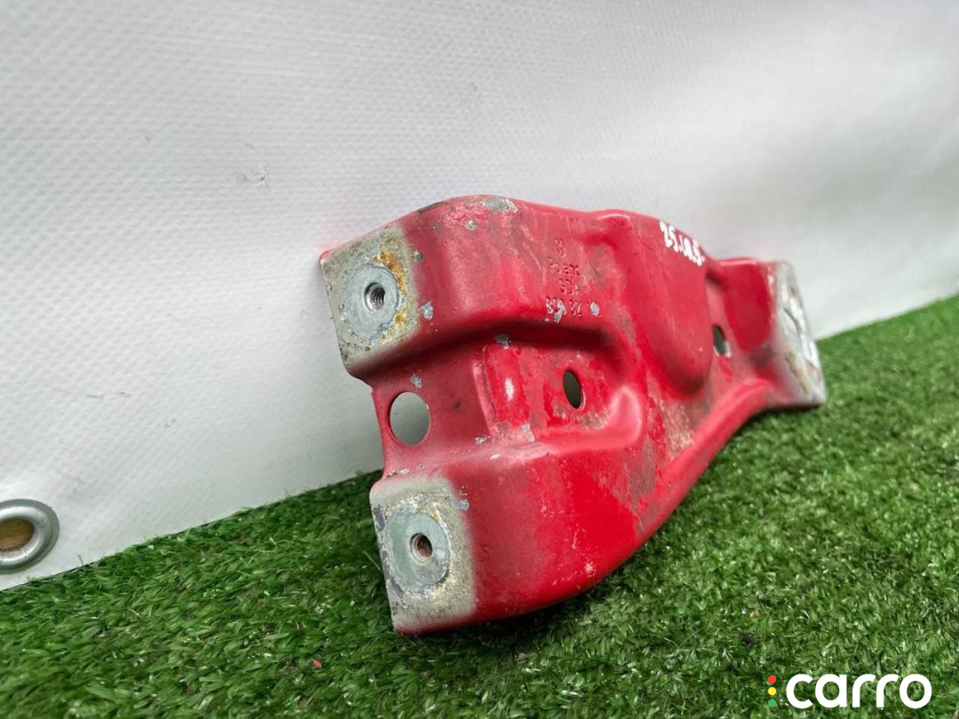 3C0821142 кронштейн крыла Volkswagen Passat B6 2006г. - фото №2