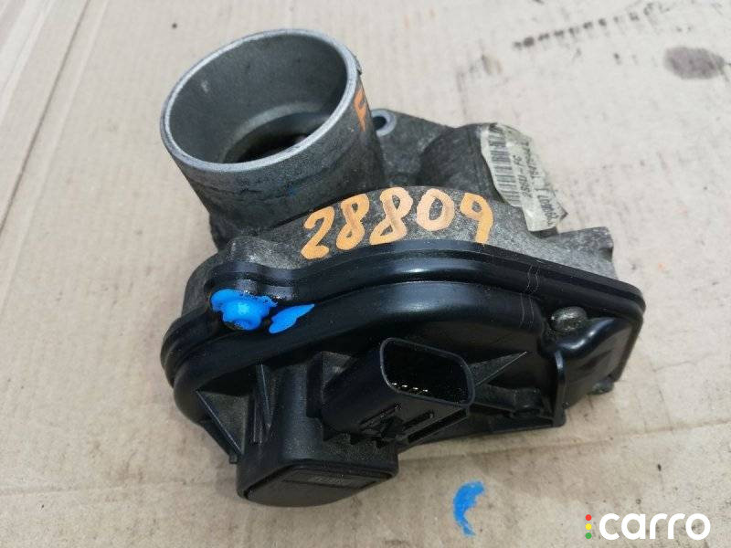 дроссельная заслонка Ford Focus 2 поколение 2008г. - фото №1