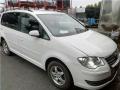 Volkswagen Touran 1 поколение [рестайлинг] 2009г. 1.4 л., BMY, бензин, АКПП - фото №1