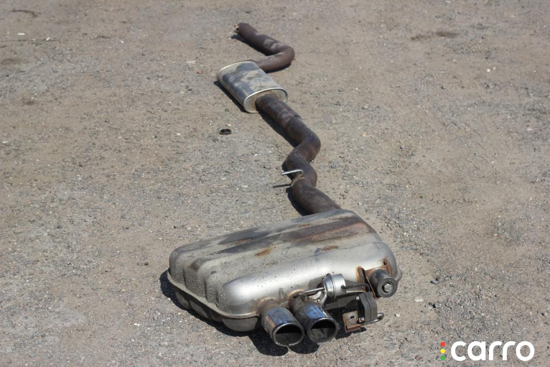 Заслонка выхлопа бмв. Заслонка глушителя BMW. Глушитель с заслонкой.
