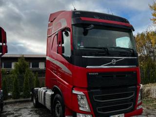 Volvo FH 3 поколение 2014г. 12.8 л., D13K460 - фото №1